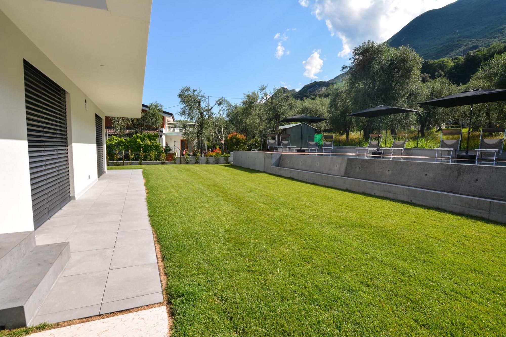 Olivo Luxury Apartments Мальчезине Экстерьер фото