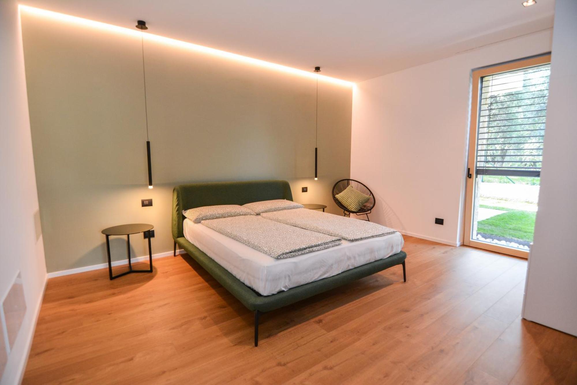Olivo Luxury Apartments Мальчезине Экстерьер фото